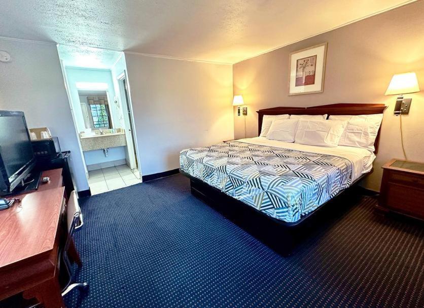 Red Carpet Inn - Stamford Eksteriør billede